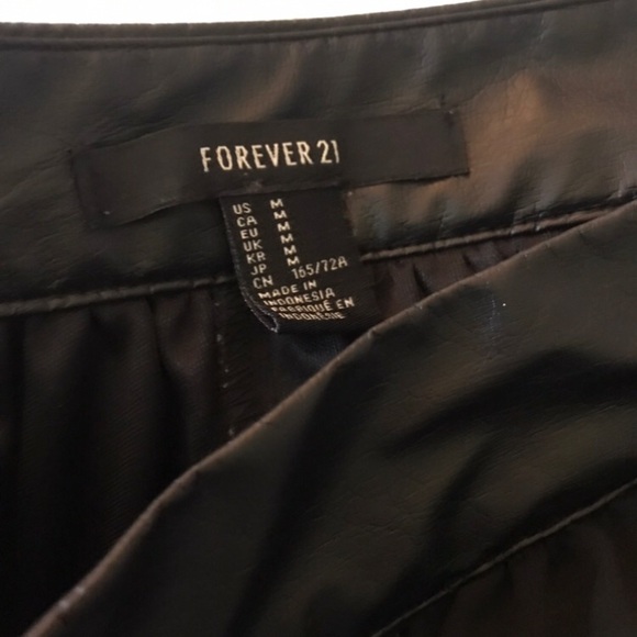 Forever 21 black chiffon maxi skirt, size M - Picture 2 of 3